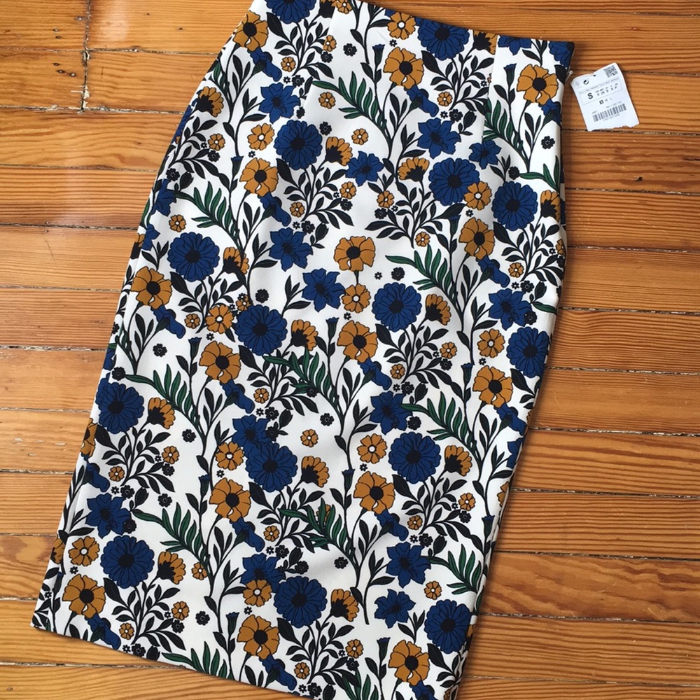 Floral Zara Basics Pencil Skirt